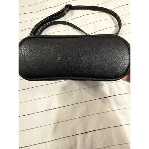 B.O.C | Black With Gold Accents Crossbody Handbag Shoulder Bag Many Pockets - Picture 4 of 8